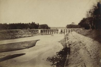 Bouw van de spoorbrug over de Porong in de lijn van Soerabaja naar Malang, 1875-1879